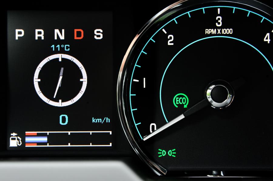  Jaguar XF 2011 года  (фото 10 из 79)